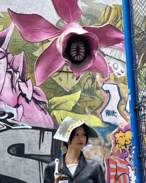 Shioli Kutsuna Instagram - トトロスタイル☔️🌱