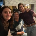 Shiri Appleby Instagram - YOUNG SHELDON 🎬 “Uncle Sheldon and a Hormonal Firecracker” new episode I directed airing tonight. Thank you again Steve, Steve and Amanda for welcoming me so warmly into the Young Sheldon world! Check it out tonight on CBS, tomorrow on Paramount ❤️ #directing #stuffdreamsaremadeof