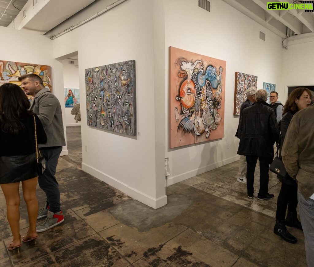 Shirly Brener Instagram - More lovely photos from our AMAZING CHIC OPENING NIGNT!!! for @brucerubensteinart brucerubensteinart Solo Los Angeles Exhibition “WELCOME TO THE PHARCYDE”✨🖼️✨ @artplexgallery thank you to everyone who attended and contributed to the night’s success 🩶🩶👨🏼‍🎨💫 📸 photography by @matthew_deere_art 👈🏼👈🏼👈🏼 swipe for more