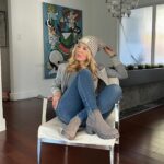 Shirly Brener Instagram - its finally quieting down settling in for the holidays and end of year! i love this time of year not too much stress, cozy at home, time to reflect on all we did the last 12 months and set goals and awesome plans for the coming year 😊☃️❄️🎊👯‍♀️ so happy to have my amazing new boots by @newbellaofficial #newbella 🩶🩶🩶🥾 perf for this time of year or anytime really 🫶 makes me feel cpzu & confident while being super comfortable! use coupon code “01shirly”  for a 18% discount for my followers at https://www.shopnewbella.com/ •shoes @newbellaofficial •jacket @membersonlyusa •jewelry @electricpicks •art @brucerubensteinart 📸 by @milabrenerofficial