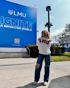Shirly Brener Instagram - OFFICIALLY A LION!!! 🦁🤍💙❤️

dreams do come true!! ✨✨
after a tough year at her previous university…while she made numerous films, won awards & made some friendships, ultimately was not the right fit.  so she worked extra hard and got into one of her dream schools !! to make things extra magical they are granting her the highest amount (well deserved) of merit as well as transfer-excellence scholarships which is gonna help get her through her education ar this wonderful highly revered institution!! proud cannot describe it!! GO LIONS!!