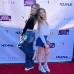 Shirly Brener Instagram - a beautiul day in sunny LA 🌞 we had a lovely time at the pre-Emmy Lifestyle & Gifting lounge thank you @wowcreations @theasterlosangeles for hosting us at ur stylish & chic event as always ur the best! 💫💙💎🛍️🏆
