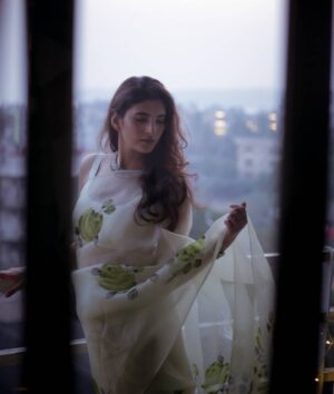 Shivani Raghuvanshi Instagram - 💚💚