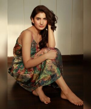 Shivani Raghuvanshi Instagram - I SEEK MAGIC✨