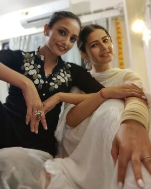 Shivani Tomar Instagram - Happy Diwali 🎇🎆