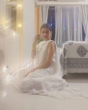Shivani Tomar Instagram - Happy Diwali 🪔