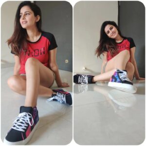 Shivani Tomar Instagram - Good shoes take you to good places.👟 @toesmithofficial