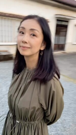 Shoko Tamura Instagram - 檜原村でお仕事の帰り、あきる野市にある野崎酒造さんに寄って、日本酒を買ってきました😊
素敵な佇まいの酒蔵です。

お酒も美味しかったです✨

#酒蔵#ライフスタイル#日本酒#sake#sakebrewery#田村翔子