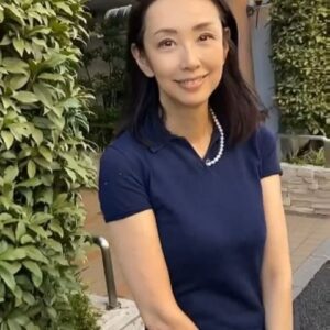 Shoko Tamura Instagram - 久しぶりのハイヒール。
最近スニーカーが多いので、たまに履かないともう履けなくなってしまいそう💦

#夏コーデ#ライフスタイル#田村翔子#lifestyle#summerfashion