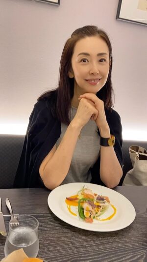 Shoko Tamura Instagram - 小伝馬町で打ち合わせの後、ランチ😊

#小伝馬町#打ち合わせ#田村翔子