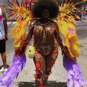 Shoniqua Shandai Instagram - Jamaicaaaaaaasa I am forever changed. 🫶🏿☀️💛🇯🇲🔥

#internationalhouseholdname 

#ebonymag #ebonycarnival #ebonycaribbean