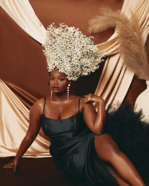 Shoniqua Shandai Instagram - 2024 is my year of audaciously outpouring my art and I’m so excited to share. 💅🏿🌟🎭🎨🖤🖤🖤 

Photographer: @ornelle.c 
Model/CD: Muah! 💅🏿
Stylist: @mrbrianlamont 
Makeup: @makeupbykerla 
Hair: @aggie_hair (My muse, artistic hero and Queen 💕)
Also my Momma wants her credit for putting the set together @alaishablessed 😂🙌🏿👑

#internationalhouseholdname #model #actress #artist #blessed #photography #art #covergirl #Creativedirector