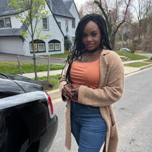 Shoniqua Shandai Instagram - Guyyyyyys I’ve been off the gram for a sec prepping for a ginormous blessing. Get ready for it…. I’m a leading lady! 🤯🤯🙌🏿 I just wrapped my first day on #Wakethemovie produced by the powerhouse @traceyeedmonds I truly have no words. I just am so in love with a God who does not honor “the process”, norms or rules created by man. No agent and I’m starring in a movie. Ain’t nobody bigger or better than my God. And that’s facts on facts!! 🙌🏿 I can’t wait for you all to see this new character I’ve been gifted to create. Here’s to leaning not on my understanding but trusting God’s word. I just pray I make my Dad🙏🏿 proud. 

#internationalhousehold #movie #leadinglady #star #actionstar #thriller #actor #actress