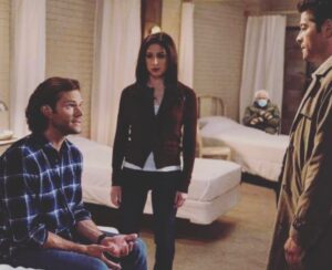 Shoshannah Stern Instagram - Couldn’t resist. 📸 by @hunterslifespn