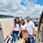 Shruthi Selvam Instagram - We are on a holiday 🤍 #familytime #andaman