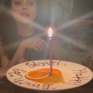 Shruti Kanwar Instagram - Today is a whole new chapter! Happy birthday to me:)🧁
