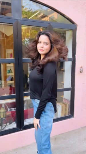 Shruti Kanwar Instagram - If my hair could sing🎵🐒
