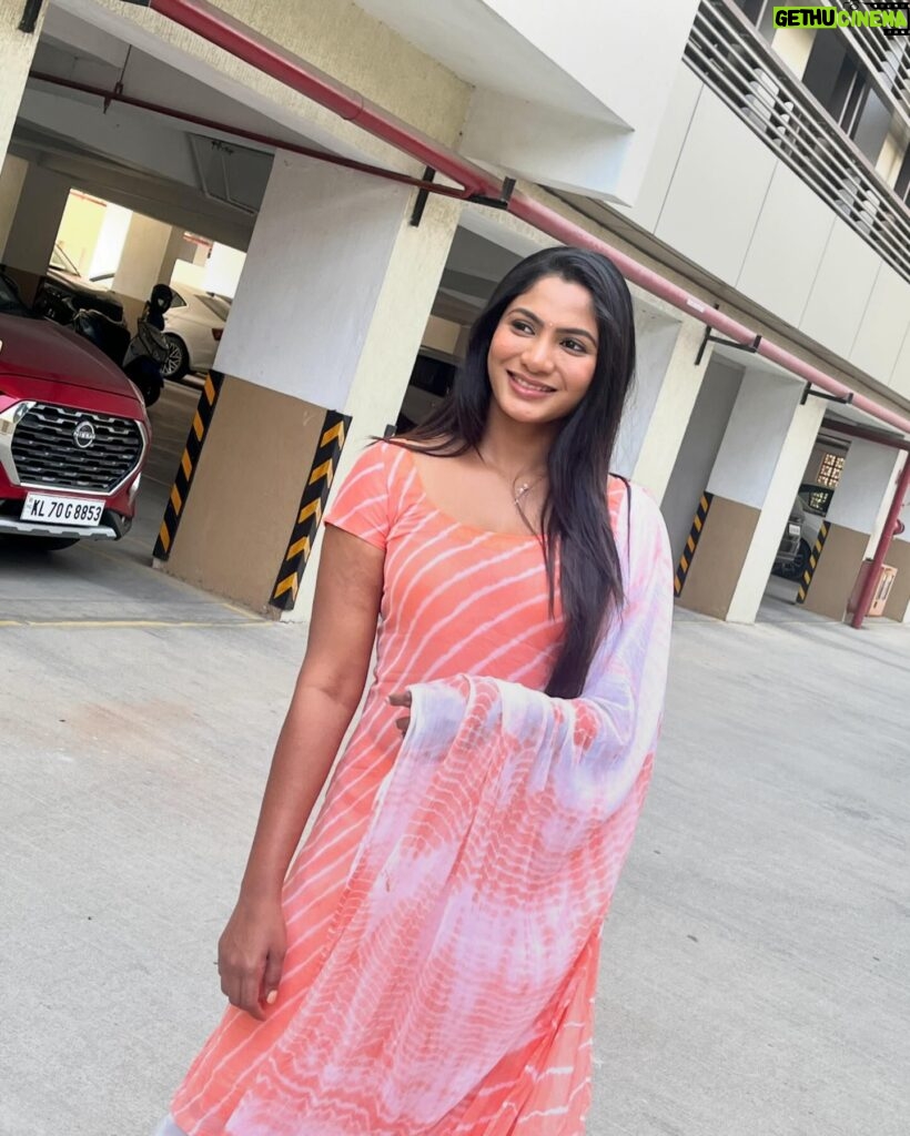 Shruti Reddy Instagram - 🌷 #casualstyle #fashionista #ootd