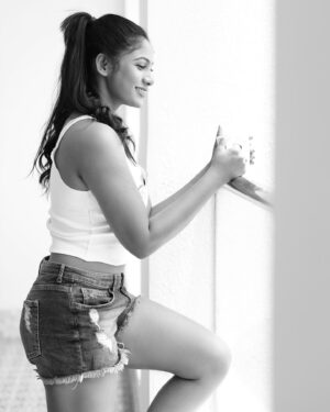 Shruti Reddy Instagram - I’m fueled by happy thoughts and coffee 🤍

📸: @deepak_durai_photography 
Retoucher: @ashishsom 
Makeup & hair: @deepasalomi 
Managed by: @thanga_18
@mahendrababu2590