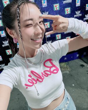 Shu-Han Liang Instagram - - 2023 高雄啤酒音樂節
我的天，能跟偶像遇到也算是跨領域的一個福利吧🤣🤣🤣🤣🤣

我真的很喜歡聽動力火車的現場，有夠讚👍🏻👍🏻👍🏻👍🏻👍🏻

這三天，我在高雄啤酒音樂節🙌🏻
要不要約一下下次啤酒音樂節再見🙌🏻🙌🏻🙌🏻🙌🏻🙌🏻🙌🏻

❤️