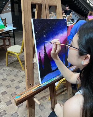 Shwe Tha Mee Instagram - Protect your peace 
#shwethameeofficial #shwethamee #painting #love #peace #burmese #myanmar