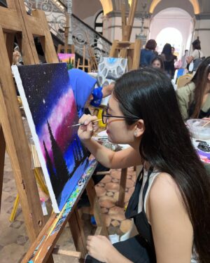 Shwe Tha Mee Instagram - Protect your peace 
#shwethameeofficial #shwethamee #painting #love #peace #burmese #myanmar
