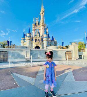 Shweta Pandit Instagram - Happy birthday my little princess Izzy 🫶🏻
#disneyworld ❤️ #disneybirthday #disneyorlando2024
