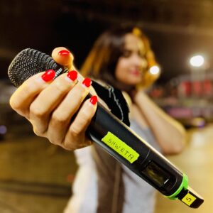 Shweta Pandit Instagram - Are we ready #SriLanka ! Happy to sing for you’ll this weekend 🫶🏻 

#concert #shwetapandit #stageready #live #u1musical #rehearsals #musiclife