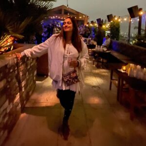 Shweta Pandit Instagram - Parallel universe 💫