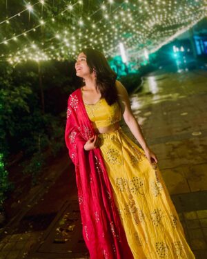 Shyamoupti Mudly Instagram - ♥️♥️

#shyamoupti#love#life#smile#positivity#colours#happyme#stayhappy#stayhealthy