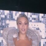 Sibel Aytan Instagram - anywhere , anytime ! u know me Q @beyonce #Amsterdam #renaissance