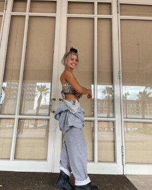Siena Agudong Instagram - uooɯ ǝɥʇ ploʇ ʎluo ı