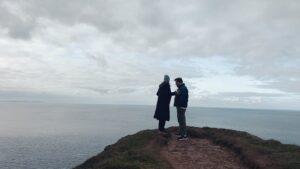 Sienna Guillory Instagram - Irresistible…ever dreamed of pushing someone(s) off a cliff ? 💦

@charlottehope8 @callumwoodhouse