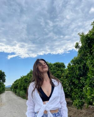Şifanur Gül Instagram - 💋☀️🌹🌟💋💋💋