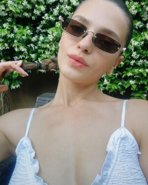 Şifanur Gül Instagram - weekdumpie😋🍒💋🌹🍸🙂