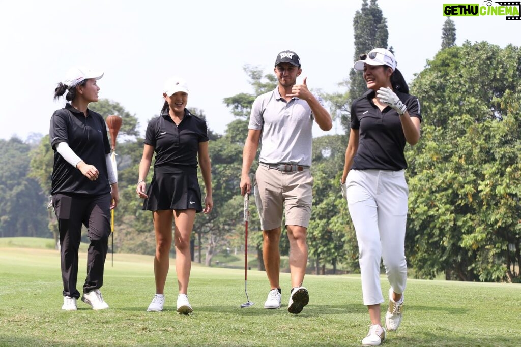 Sigi Wimala Instagram - Trying to look professional on the golf course, but secretly plotting our next hilarious putt fail at @gununggeulisgolfclub. Who needs a caddy when you've got a pro to help you read the greens. Had a ball (literally) at The Indonesia Pro-Am Presented by Combiphar & Nomura 2023. Awesome day!!! Thank you @obgolf