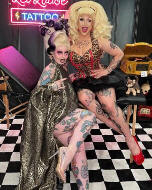 Sigourney Beaver Instagram - 👹👹Caught some cutie pics with all these cool kids at @rupaulsdragcon 👹👹