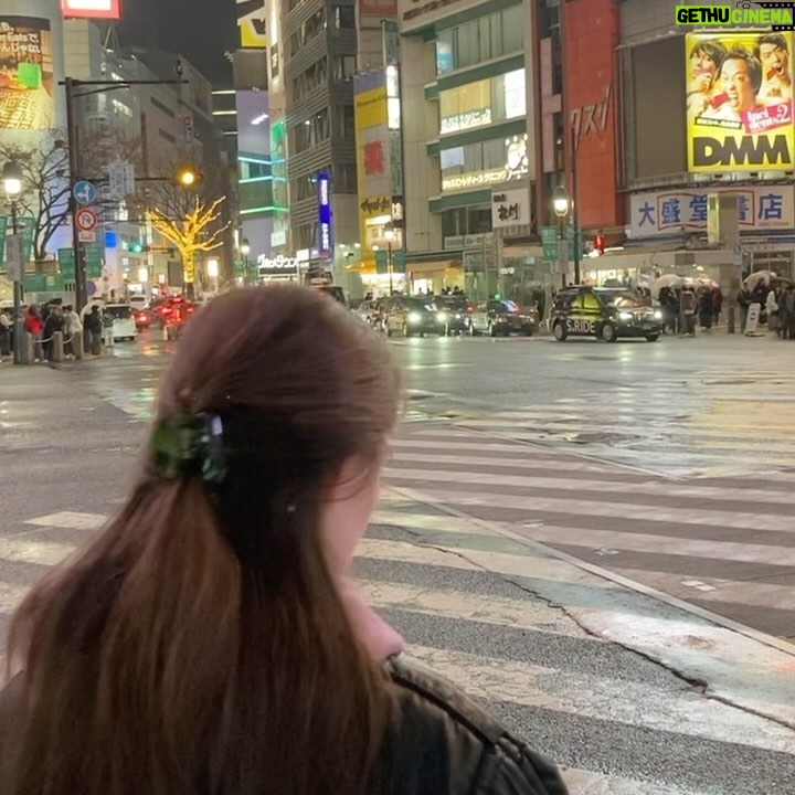 Sigrid Instagram - the trip made it out of the group chat 🫡😭 @askjells and I have been talking about making music abroad for so long, and Tokyo’s always been top of the list. 💕 so excited to be back here again! we’ve got a studio booked and about 50 saved spots on maps to explore. any recs pls lmk. in the words of Todd Terje: it’s album time ✨✨✨🐈🐈‍⬛✨✨