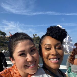 Simone Missick Instagram - SPOILER 🚨 we getting it in on this finale... #wilsonbethel and @jalexbrinson @audreycorsa @lindseygort @ruthieannmiles feeling all the EMOTIONS. Thank you #mariahcarey 💃🏽and these lewksby @icurenudity are INSANE. @allrisecbs #paradisecove #allrisecbs #dancing #thankful