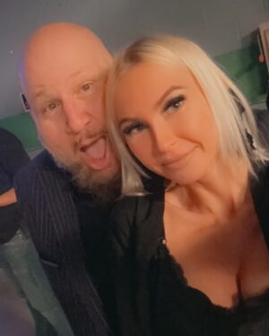 Simonna Instagram - What a great night with @stephenglickman !!! Had so much fun at @cinepacks @cinepacks.studios anniversary party!
