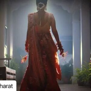 Simran Pareenja Instagram - #Repost @starbharat with @make_repost
・・・
राघव बना अफ़सर और ज्वाला ने बढ़ाई शादी में डिमांड...
अब इस हरक़त के ख़िलाफ़, मैथिली उठाएगी क़ानूनी आवाज़
#लक्ष्मीघरआई  #LaxmiGharAai 11 अगस्त, से
रात 8 बजे, STAR भारत पर।

@Simran_pareenja_ @ashishkaulactor @akshitsukhija @amubehl @ananyakhare1