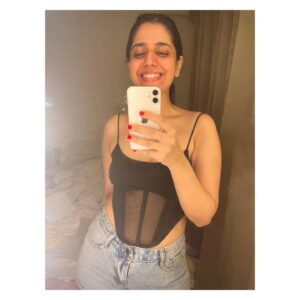 Simran Pareenja Instagram - 💋