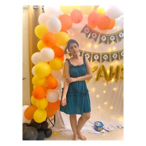 Simran Pareenja Instagram - 🎈