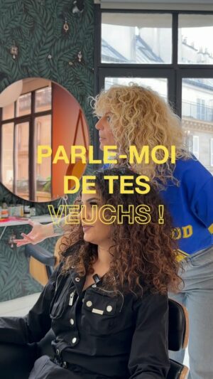Sindy Michelle Claudia Auvity Instagram - Certains événements dans nos vies nous donnent envie de  changement capillaire 💪 Et il n’y a pas de message plus fort que d’accepter ses cheveux au naturel 🌱 
Sindy a eu la best décision de sa vie : accepter ses boucles et opter pour la coiffure qui colle à sa personnalité 🫶 

Pssst… il lui manquait juste l’expertise d’une incroyable coiffeuse @ambrecoiffure_lesalonvoyageur et une superbe routine naturelle pour prendre soin de sa chevelure 😌

T’en penses quoi ?

#cutbyfred #curlyhair #hairstyle #hairtransformation #transformationcapillaire #hairdresser
