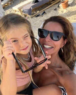 Sinem Güven Instagram - Sunshine 🌞❤️🍀🧿🧿🧿 #marin