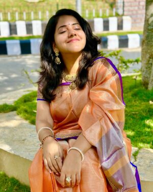 Sireesha Bhagavatula Instagram - 💜🧡💜