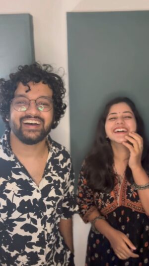 Sireesha Bhagavatula Instagram - Here’s our humble attempt into the soulful realm of music with our rendition of the timeless gem “Tere Bin” . Paying homage to the legendary @sonunigamofficial and the enchanting @shreyaghoshal , whose soulful rendition continues to inspire countless hearts, and we humbly follow in their footsteps, hoping to capture just a fraction of the beauty they infused into this iconic song.
 @shreyaghoshal @sonunigamofficial @moitrashantanu @sireeshabhagavatula @tseries.official @thejohnabraham @neilnitinmukesh @aditiraohydari @faroutakhtar @amitabhbachchan @vidhuvinodchoprafilms @