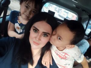 Sissy Firman Instagram - Kesayangan mama 😘❤️