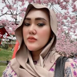 Actress Sissy Firman HD Instagram Photos and Wallpapers June 2024