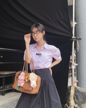 Sita Chutipaworakarn Instagram - ขอบคุณโรงเรียนที่สอนให้หนูนิสัยดี ปากดี ใจดี 
และหัวดีนะคะ! 🥶🎬 #ไอ้เป๊าะซีอีโอมอหก #ไอ้เป๊าะceoม6